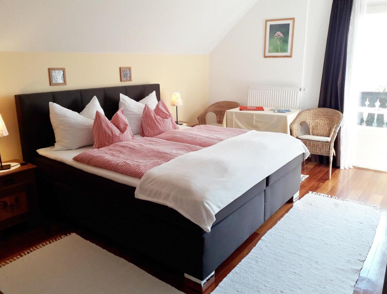 Bergbauernhof Stauder - Hirschbergalpakas Villa Lendorf Eksteriør bilde